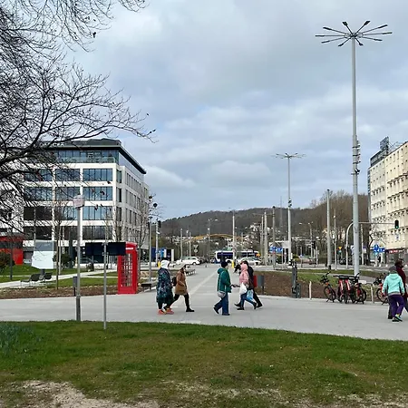 Jasne Mieszkanie Z Balkonem W Centrum Гдыня