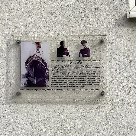 Lägenhet Jasne Mieszkanie Z Balkonem W Centrum *