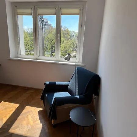 Apartment Jasne Mieszkanie Z Balkonem W Centrum Gdynia