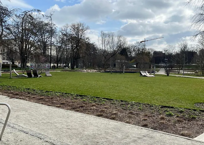 Jasne Mieszkanie Z Balkonem W Centrum